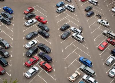تور کانادا: بعضی از پارکینگ های تورنتو، قبض جریمه بالاتری دارند