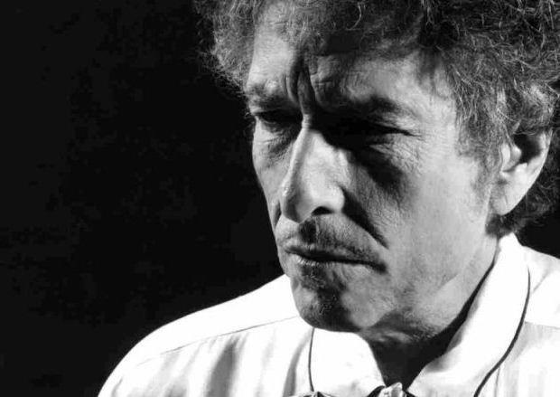 باب دیلن را بیش تر بشناسیم